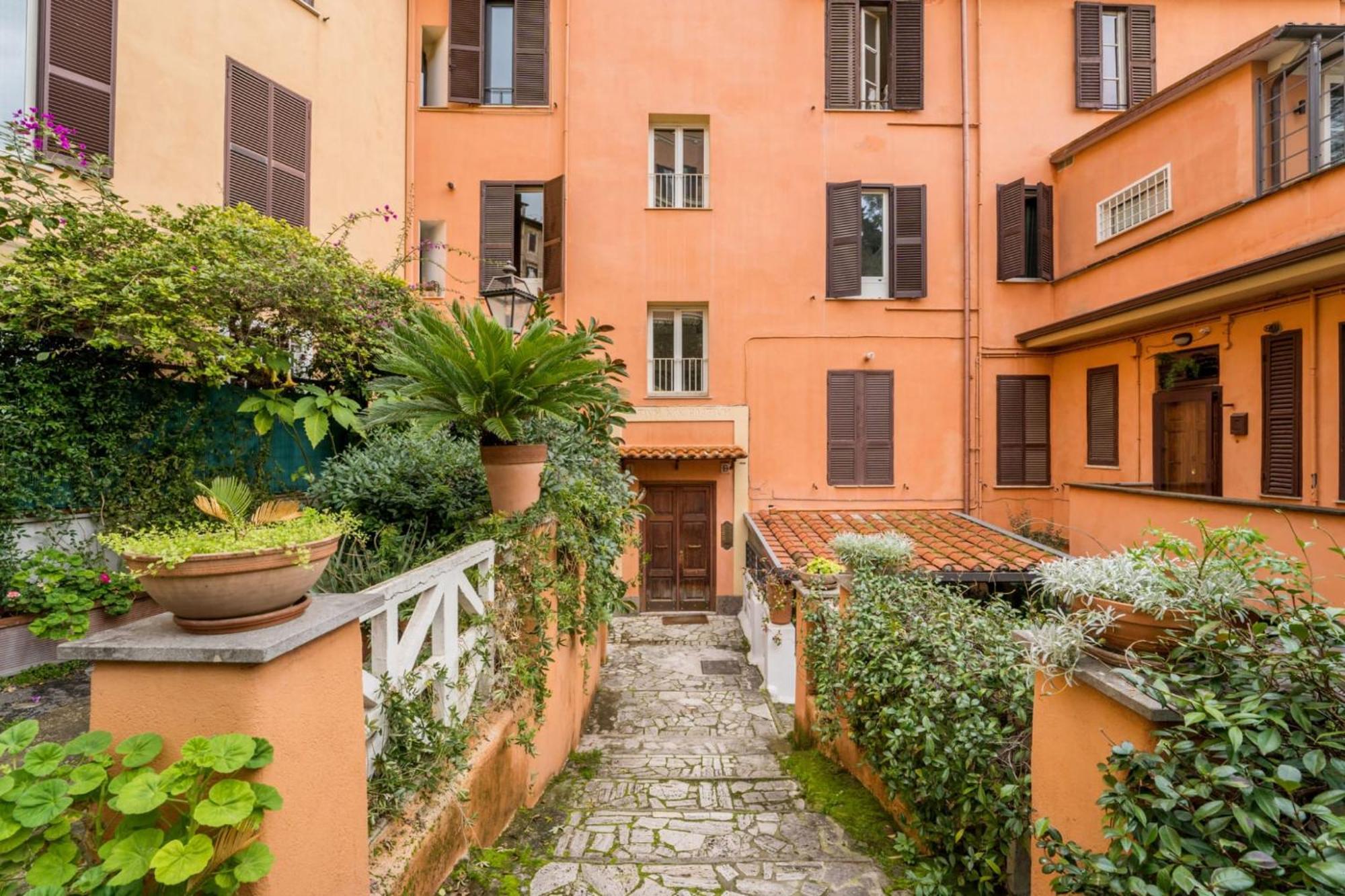 Fl Apartments Il Piccolo Borgo Di Trastevere Rom Exterior foto